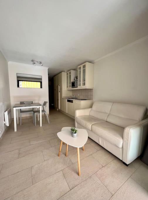 Apartment Casa Alessia - *